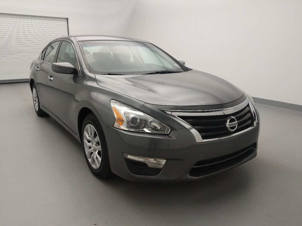 2015 Nissan Altima - Passenger Front Bumper