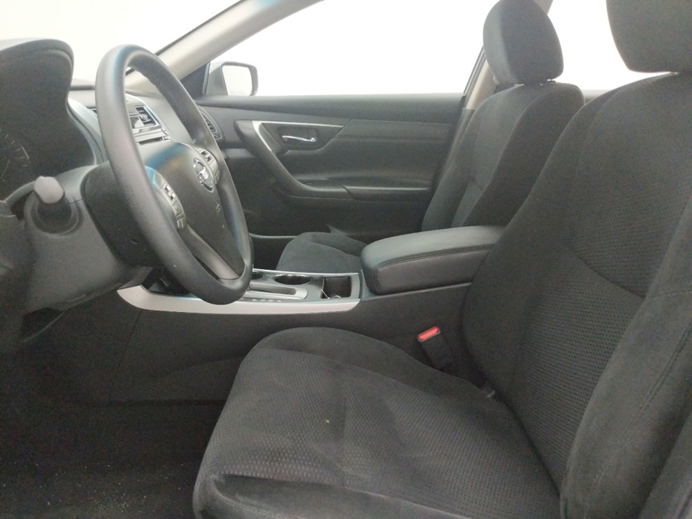 2015 Nissan Altima - Driver Front Seat