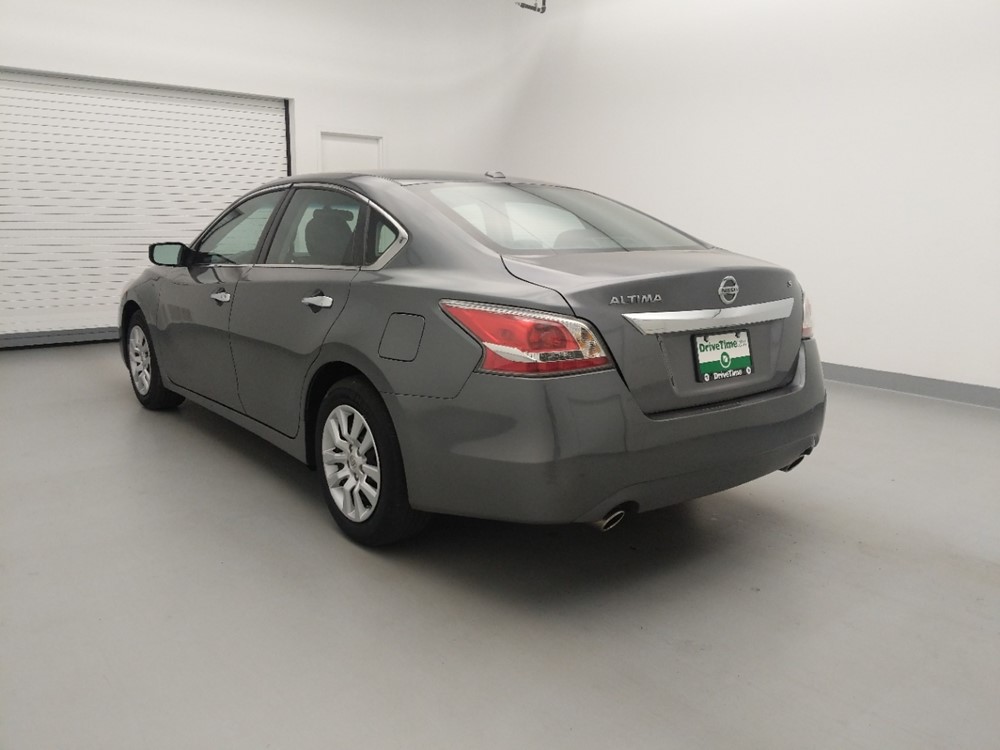 2015 Nissan Altima - Driver Rear Bumper
