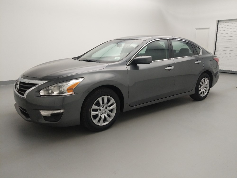 2015 Nissan Altima - Driver Front Side