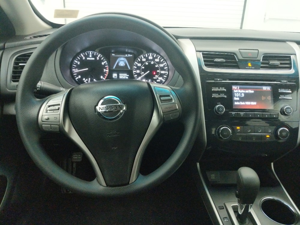 2015 Nissan Altima - Driver Dash