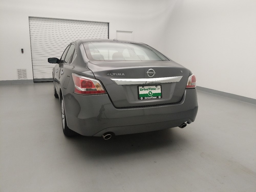 2015 Nissan Altima - Driver Rear Trunk