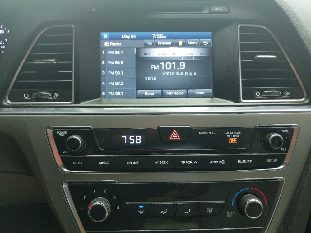 2016 Hyundai Sonata - Stereo Package