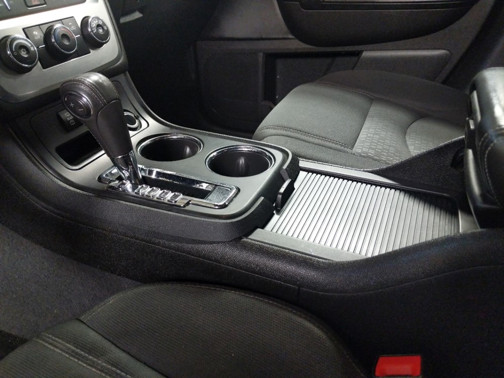 2014 GMC Acadia - Center Console/Cup Holders