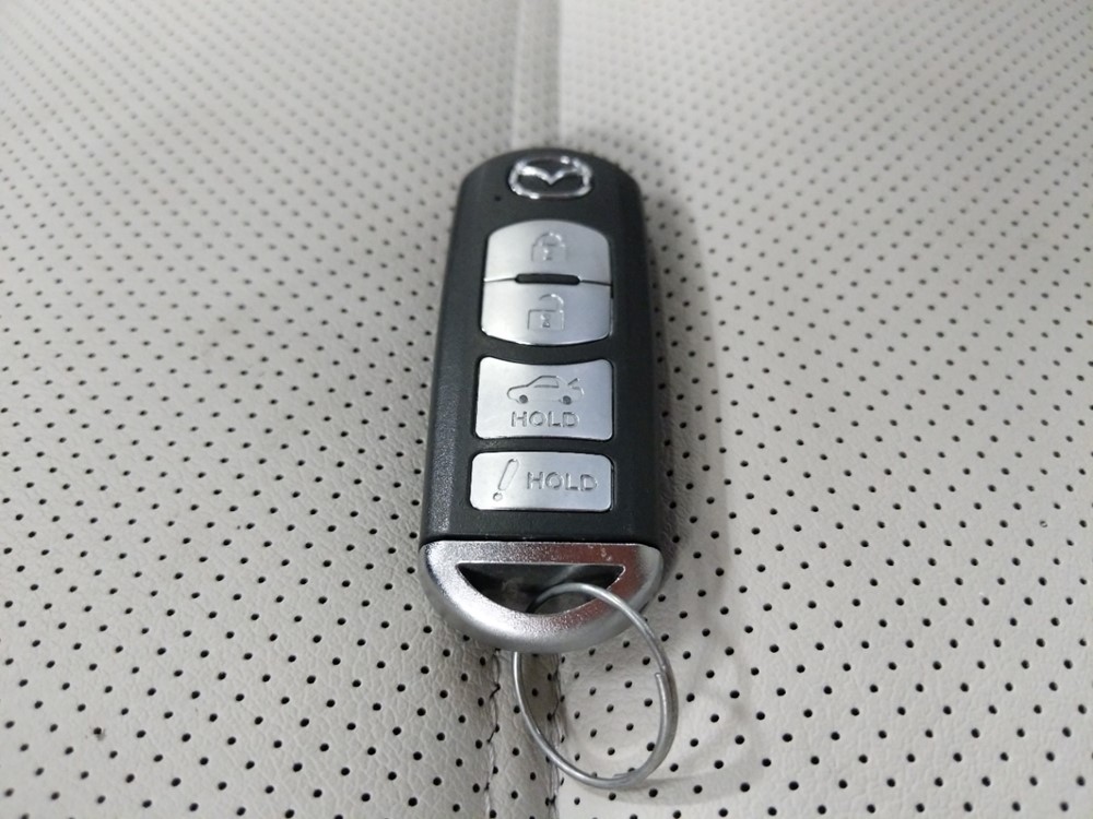 2016 Mazda Mazda6 - Keys