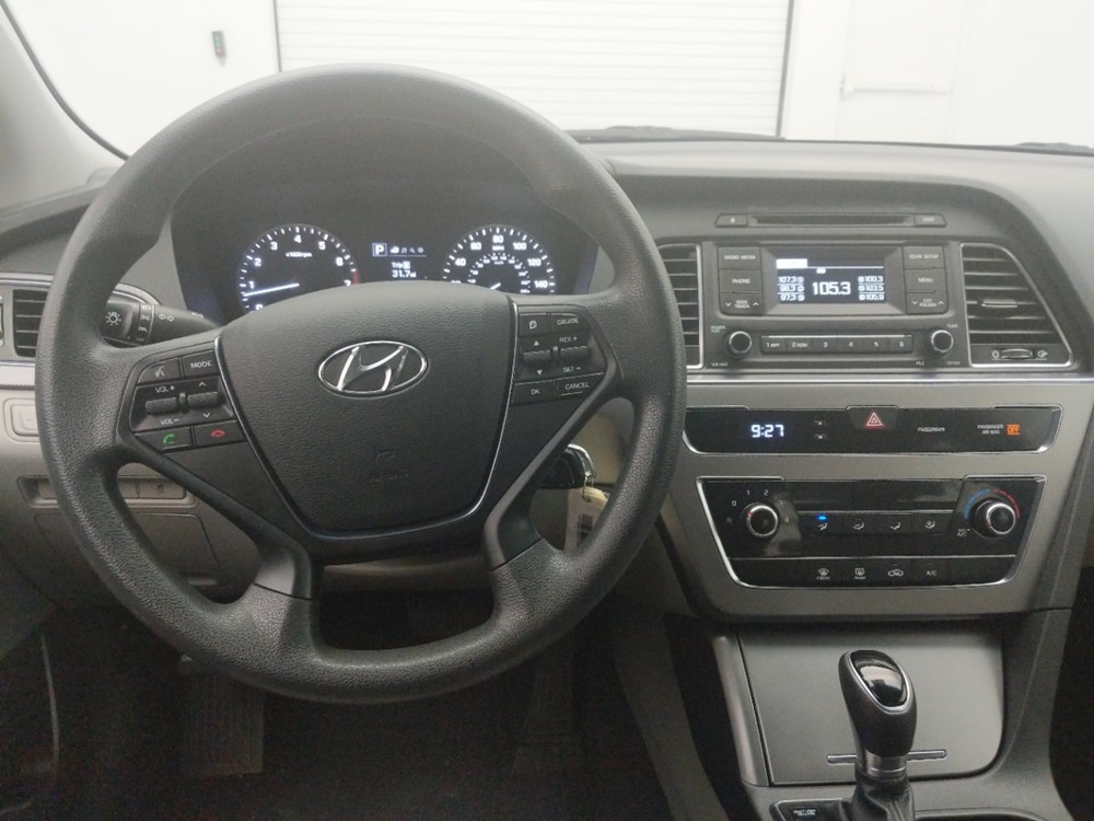 2017 Hyundai Sonata - Driver Dash