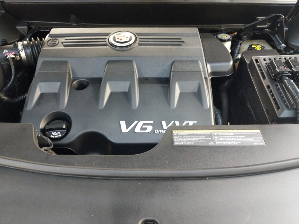 2011 Cadillac SRX - Engine