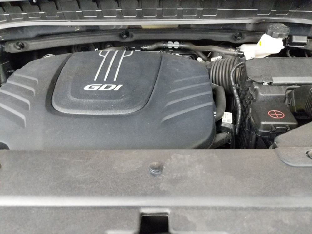 2018 Kia Sedona - Engine