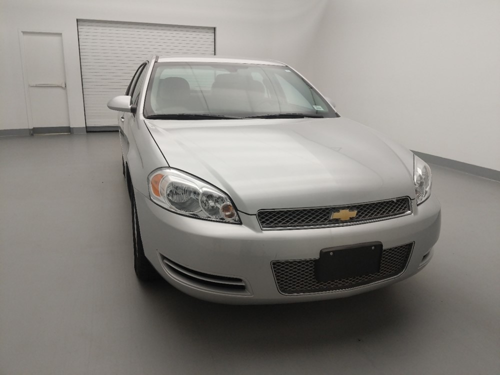 2016 Chevrolet Impala - Passenger Front Hood