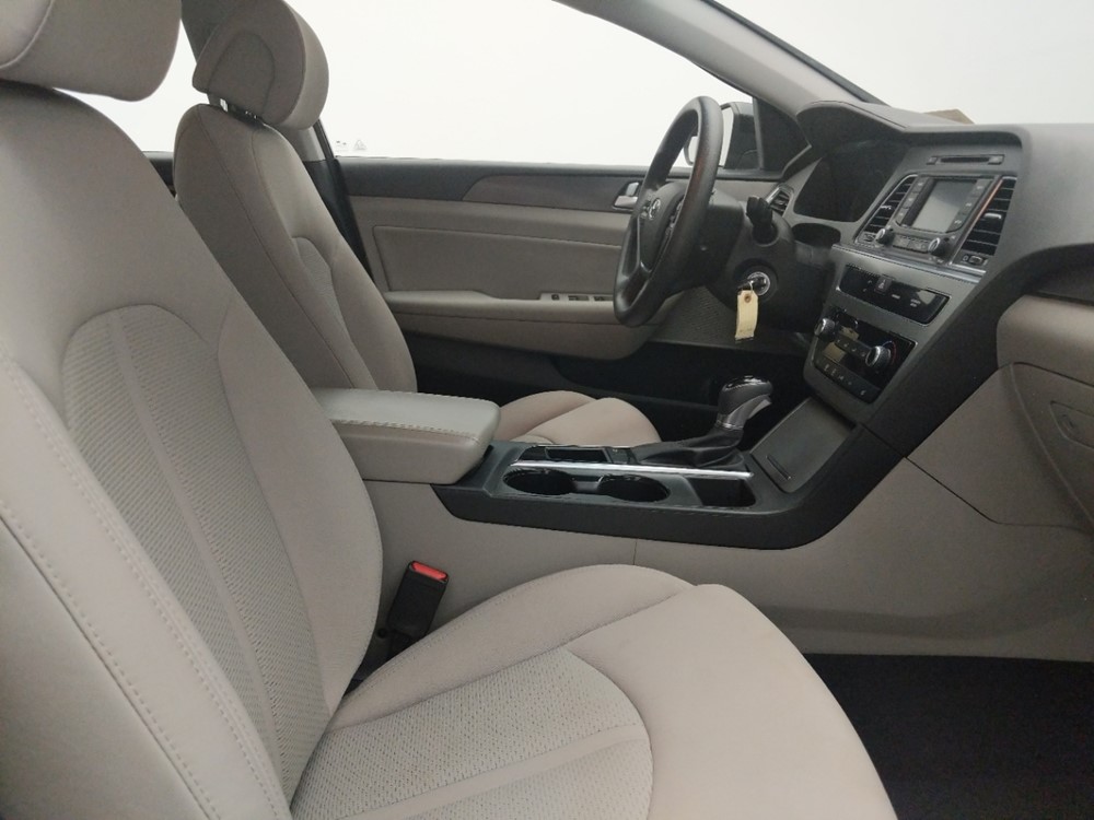 2015 Hyundai Sonata - Passenger Front Seat