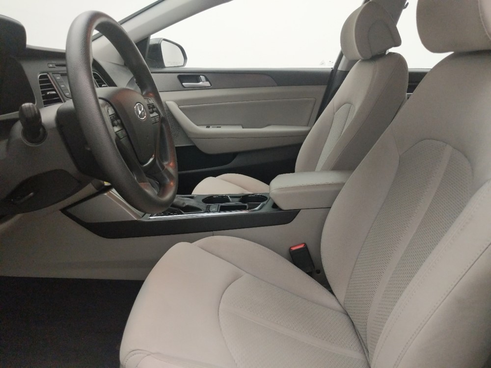 2015 Hyundai Sonata - Driver Front Seat