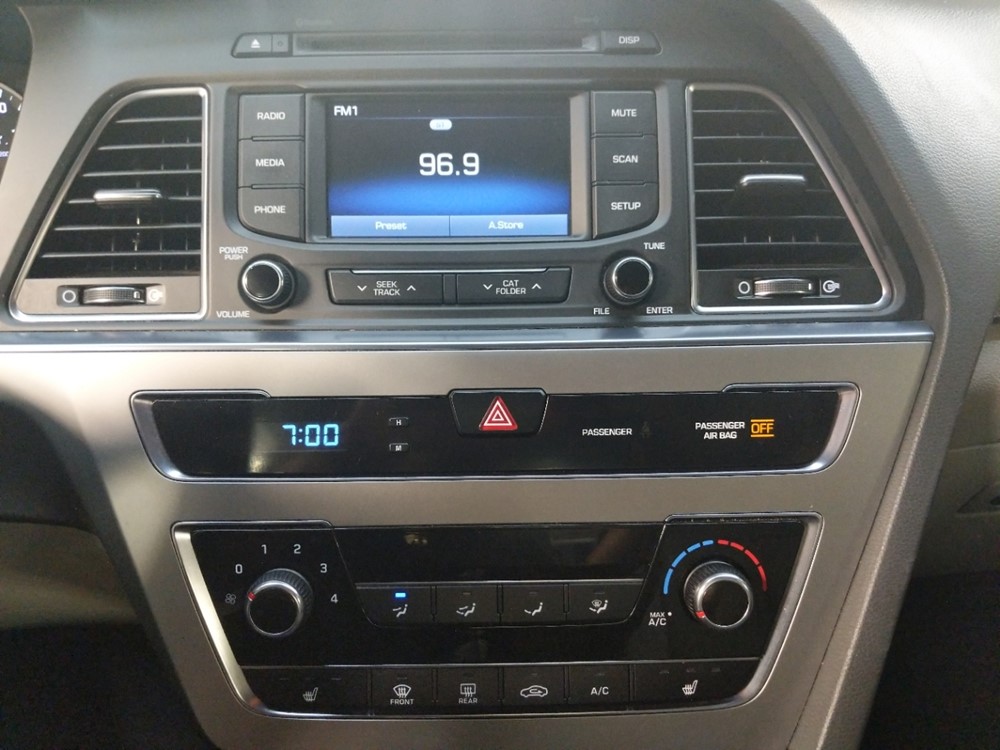 2015 Hyundai Sonata - Stereo Package