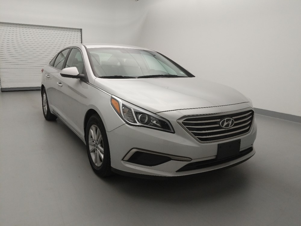 2017 Hyundai Sonata - Passenger Front Bumper