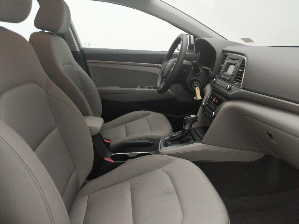 2017 Hyundai Elantra - Passenger Front Seat