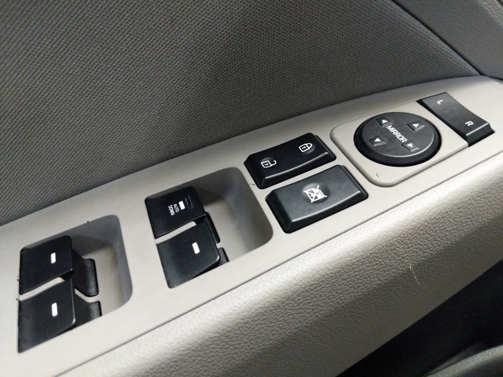 2018 Hyundai Elantra - Driver Power Windows/Lock Control