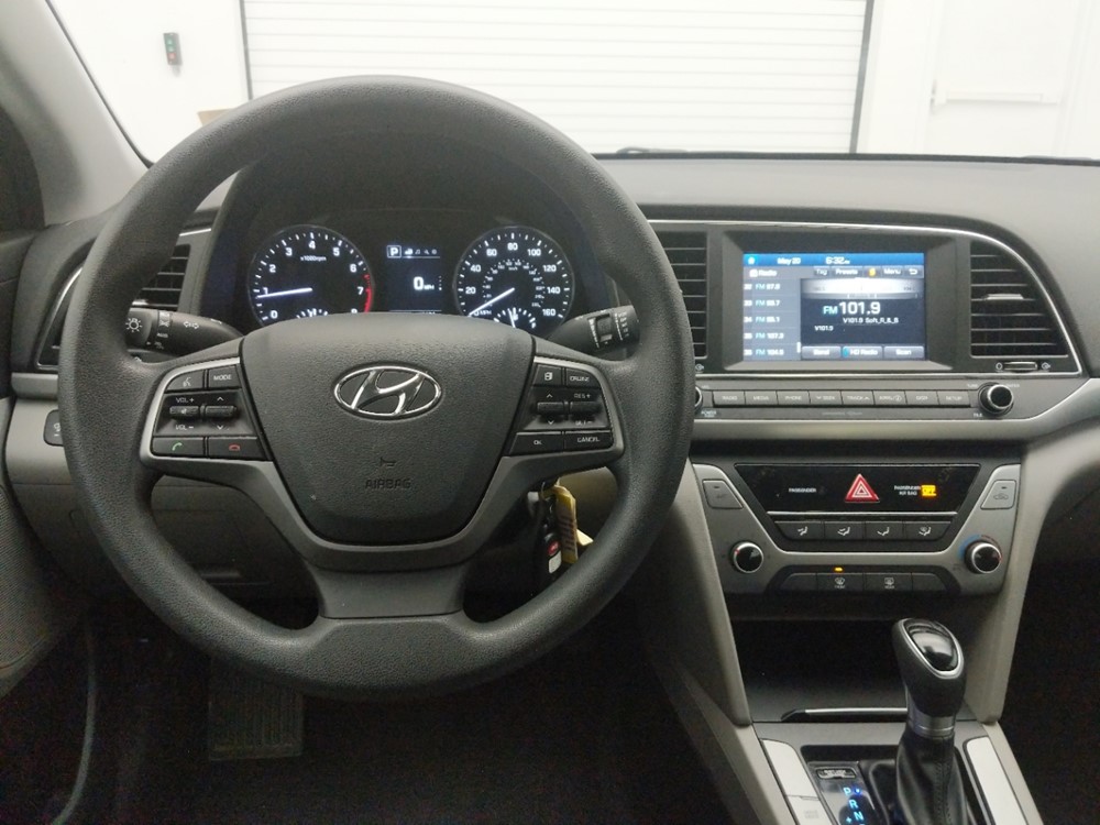 2018 Hyundai Elantra - Driver Dash