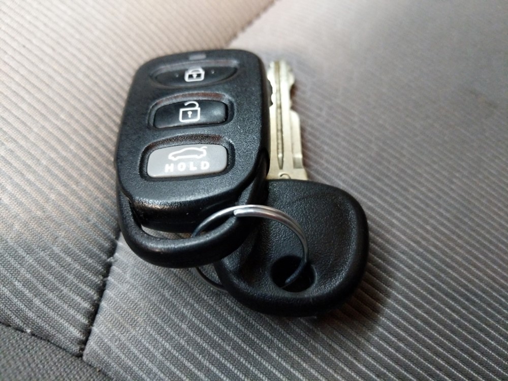 2018 Hyundai Elantra - Keys