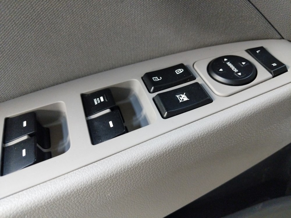 2018 Hyundai Elantra - Driver Power Windows/Lock Control