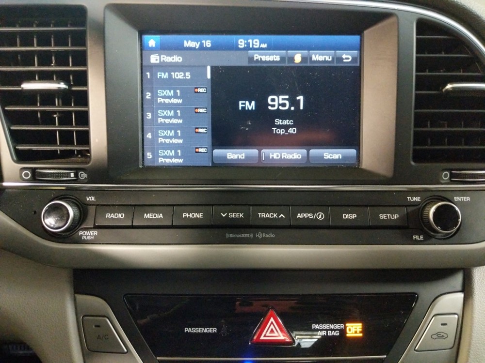 2018 Hyundai Elantra - Stereo Package