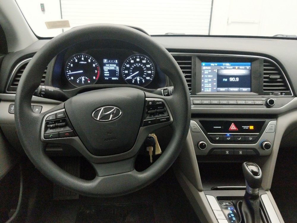 2018 Hyundai Elantra - Driver Dash