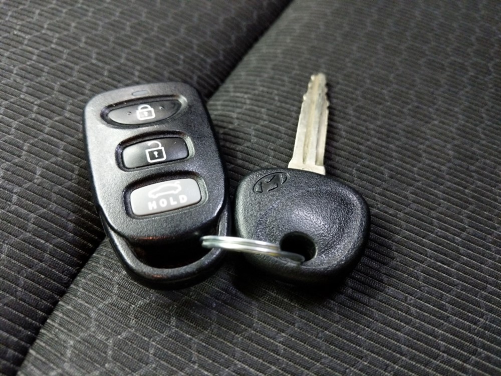 2018 Hyundai Elantra - Keys