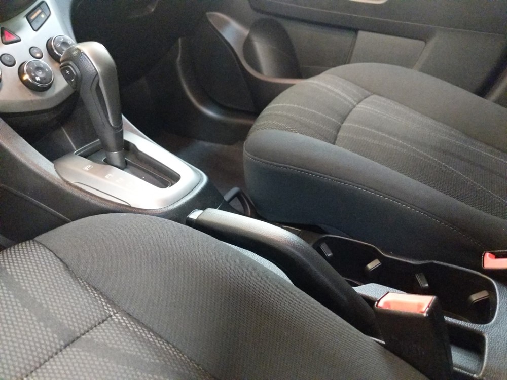 2016 Chevrolet Sonic - Center Console/Cup Holders