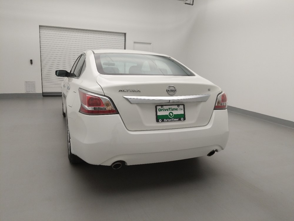 2015 Nissan Altima - Driver Rear Trunk