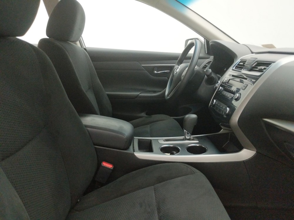 2015 Nissan Altima - Passenger Front Seat