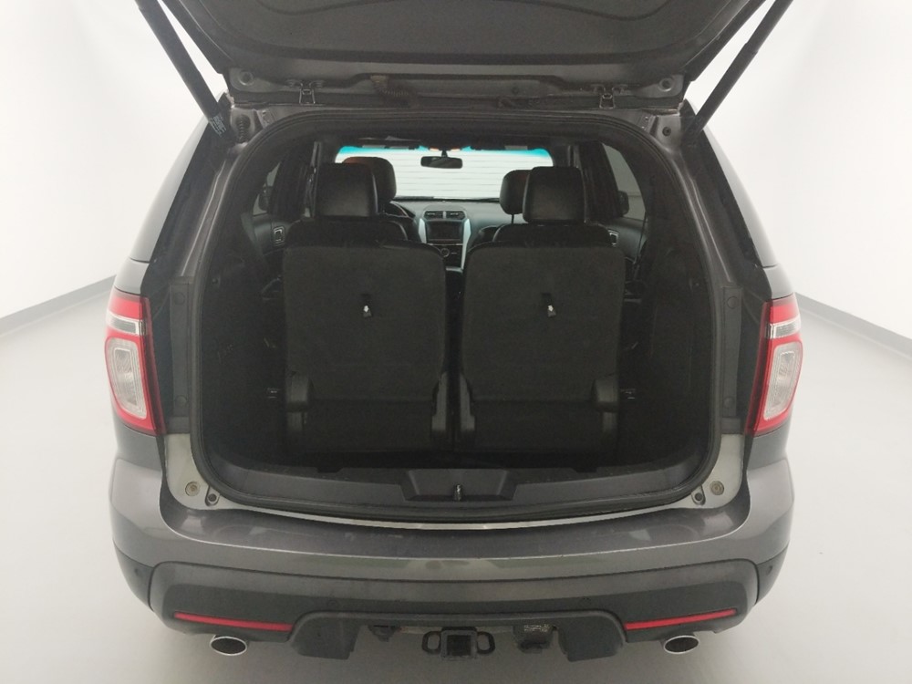 2011 Ford Explorer - Trunk