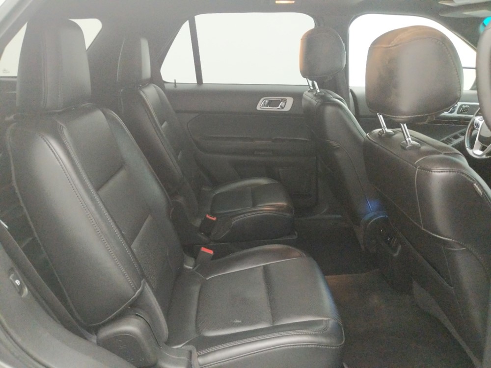 2011 Ford Explorer - Passenger Rear Seat