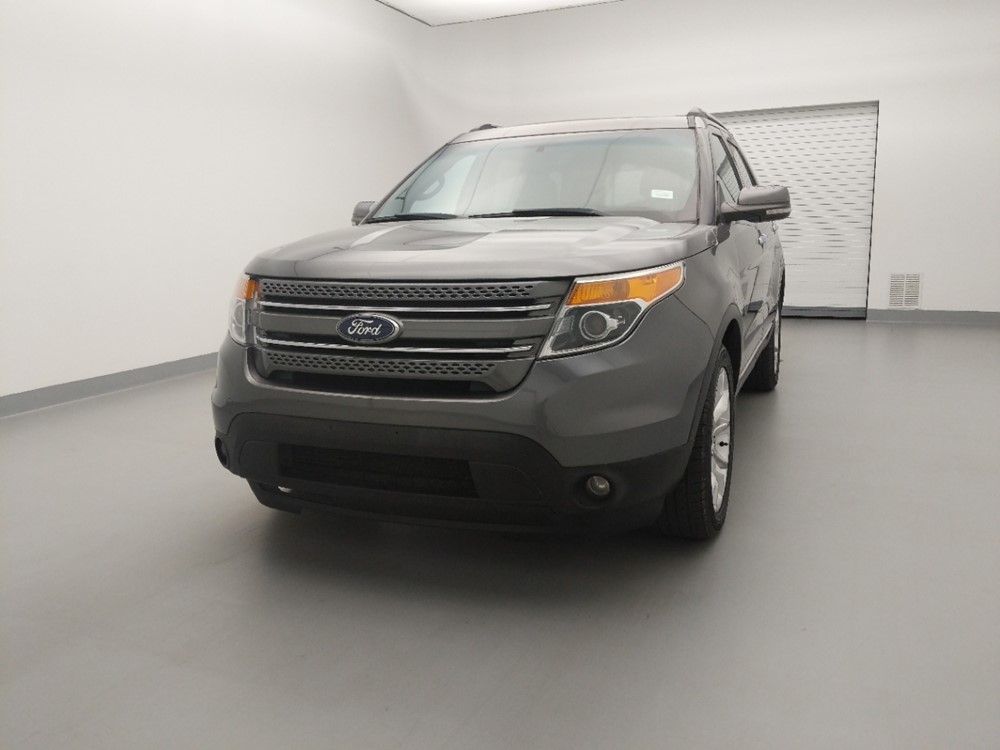 2011 Ford Explorer - Driver Front Hood