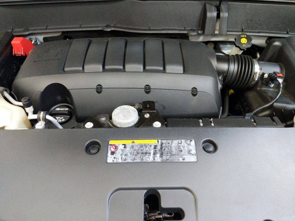 2013 Chevrolet Traverse - Engine