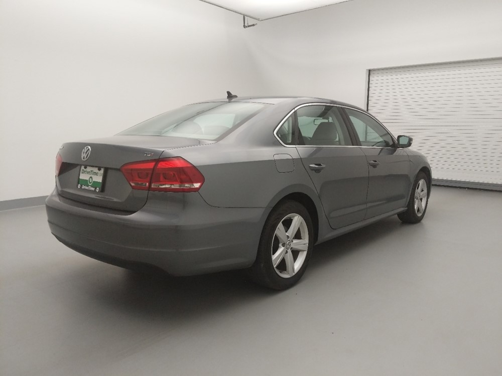 2015 Volkswagen Passat - Passenger Rear Bumper