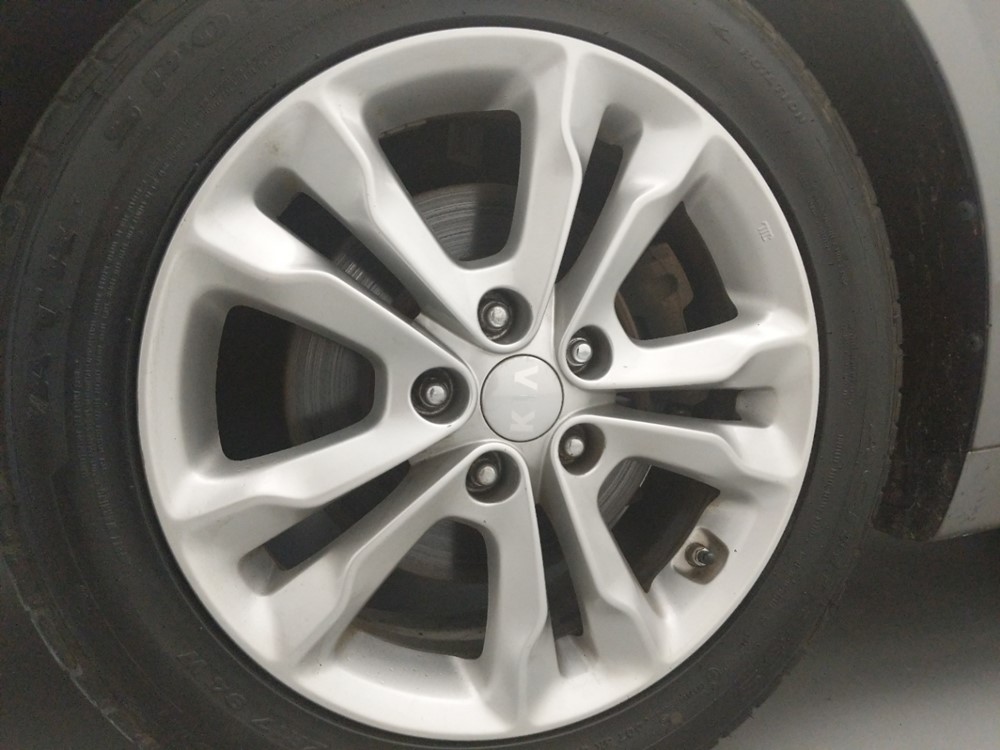 2013 Kia Optima - Wheel