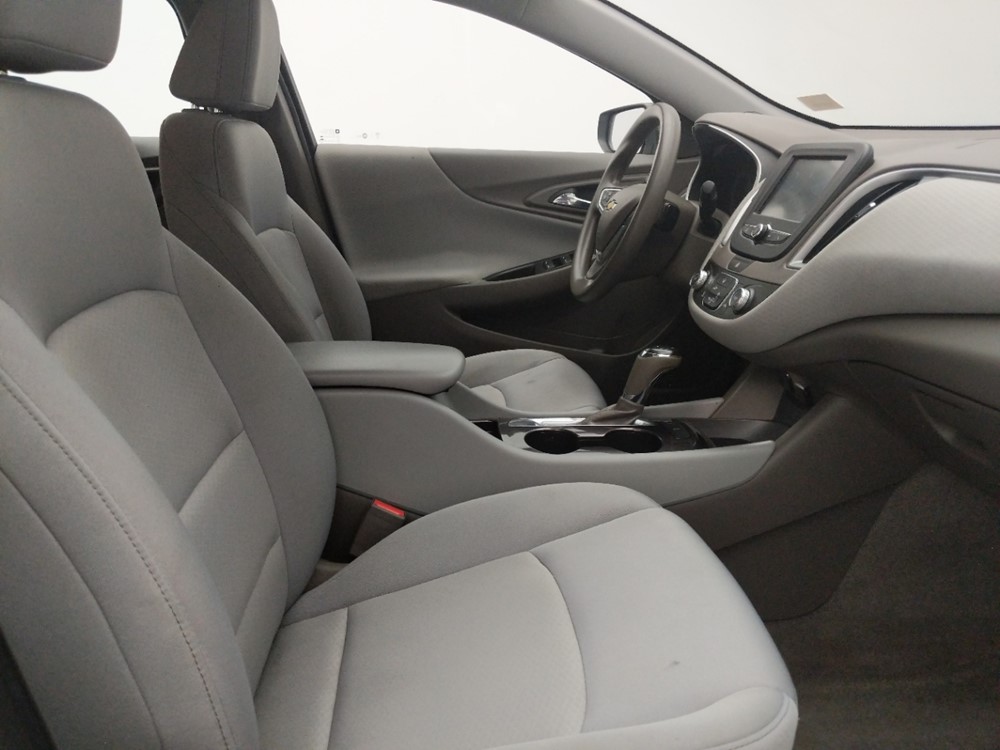 2016 Chevrolet Malibu - Passenger Front Seat