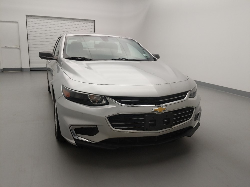 2016 Chevrolet Malibu - Passenger Front Hood