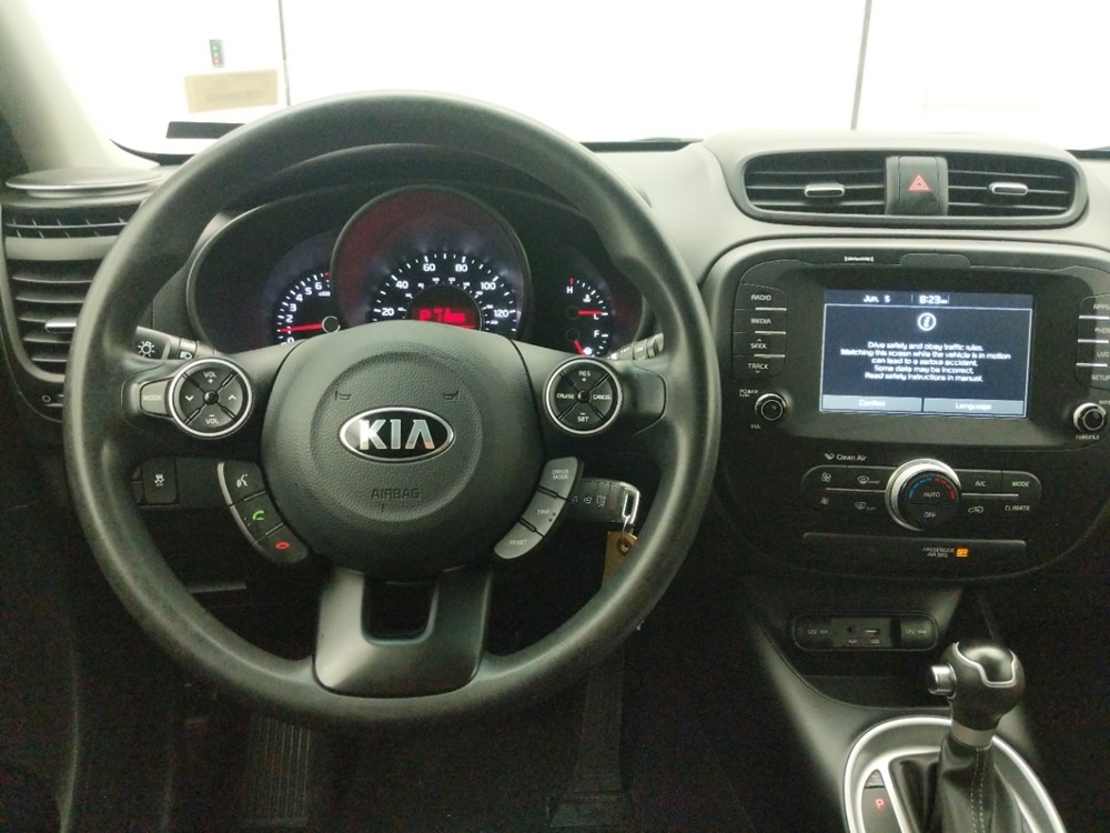 2018 Kia Soul - Driver Dash