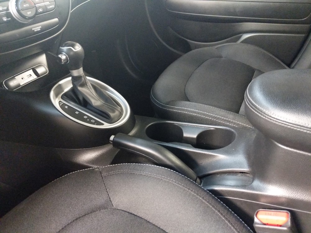 2018 Kia Soul - Center Console/Cup Holders