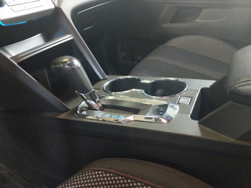 2016 Chevrolet Equinox - Center Console/Cup Holders