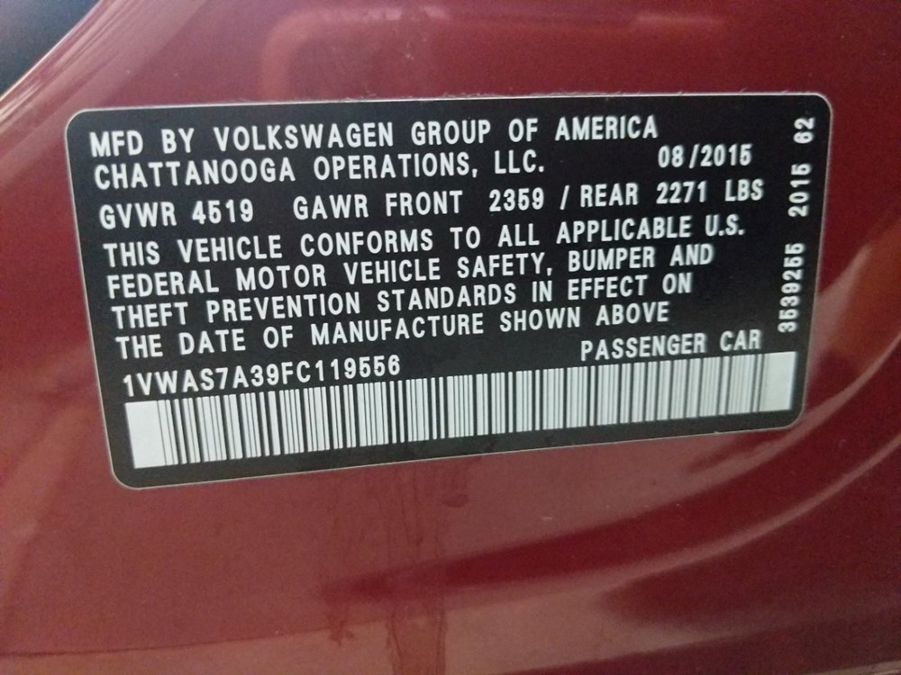 2015 Volkswagen Passat - VIN Plate