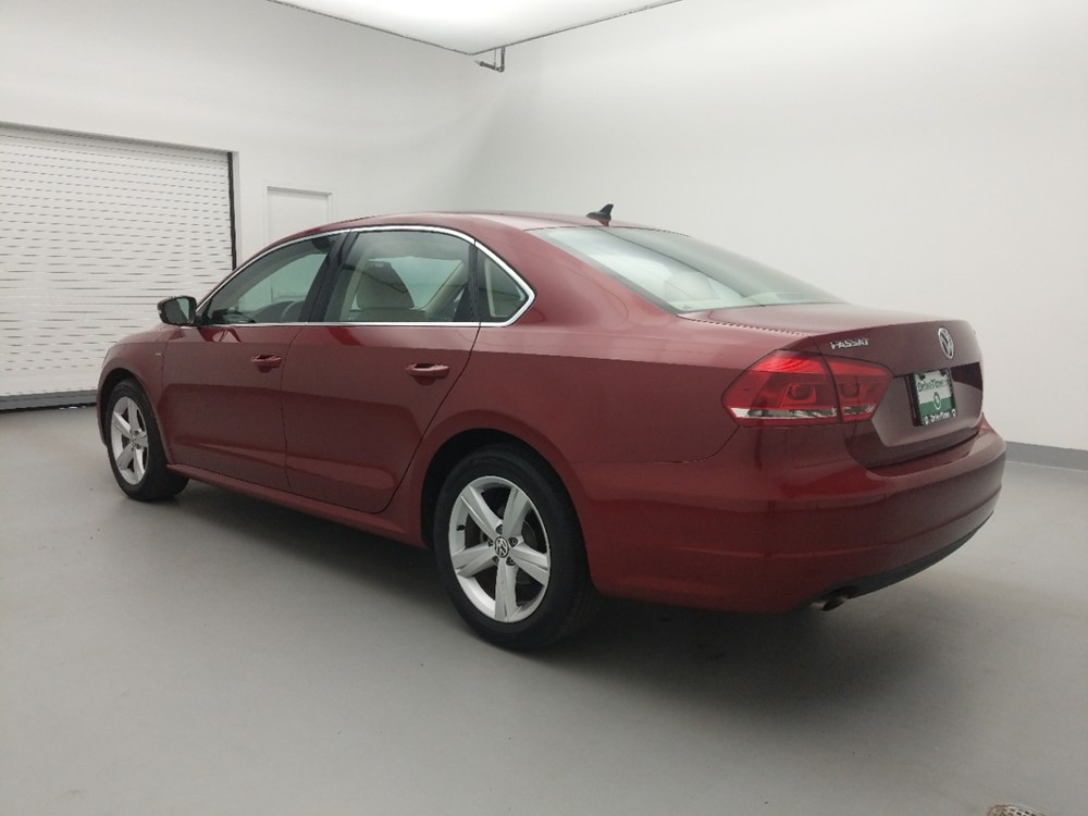2015 Volkswagen Passat - Driver Rear Side