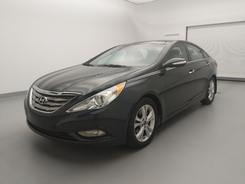 2013 Hyundai Sonata - Driver Front Bumper