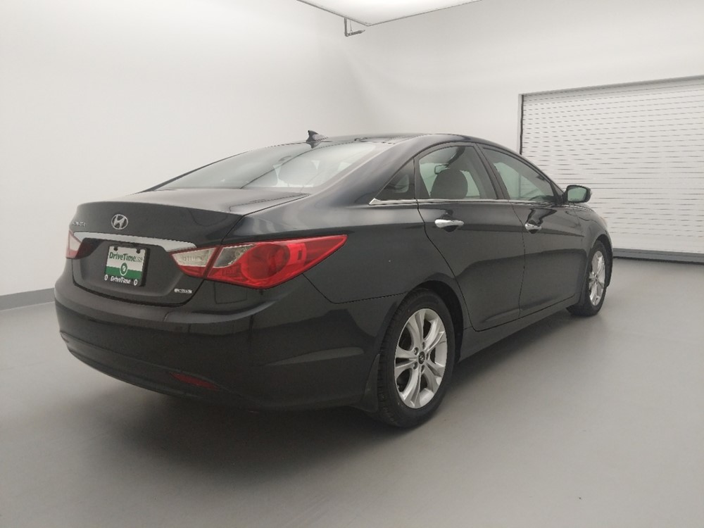 2013 Hyundai Sonata - Passenger Rear Bumper