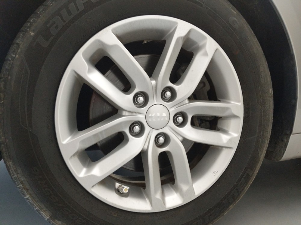 2013 Kia Optima - Wheel