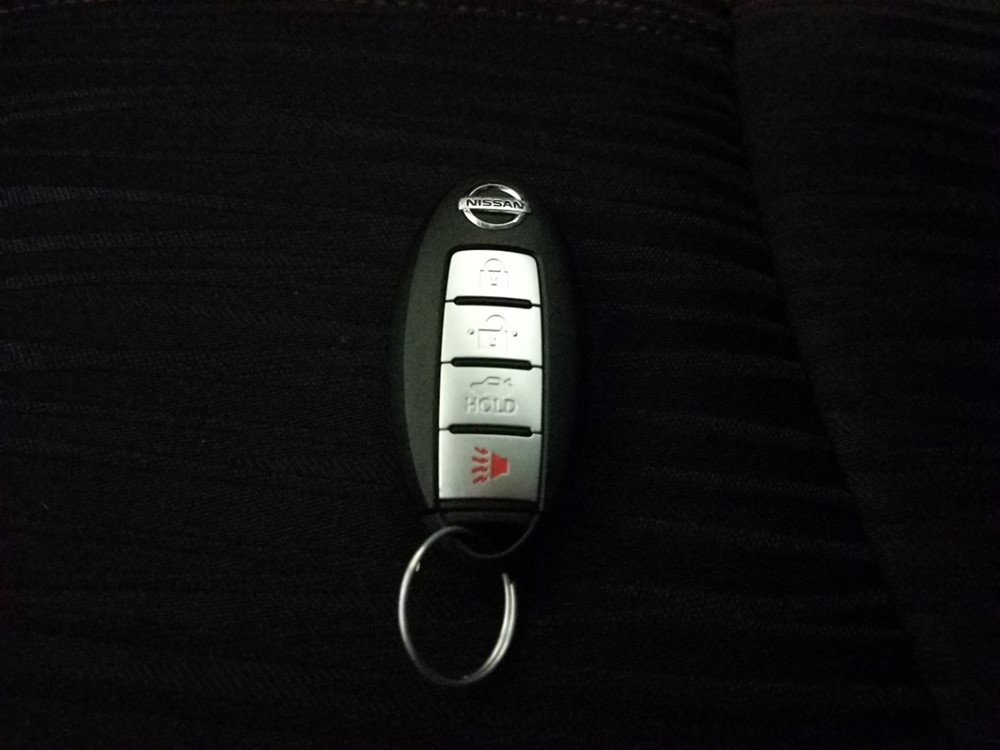 2018 Nissan Sentra - Keys