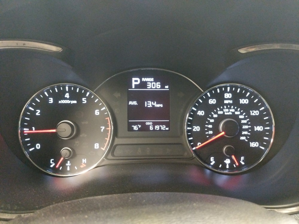 2017 Kia Forte - Odometer Close Up