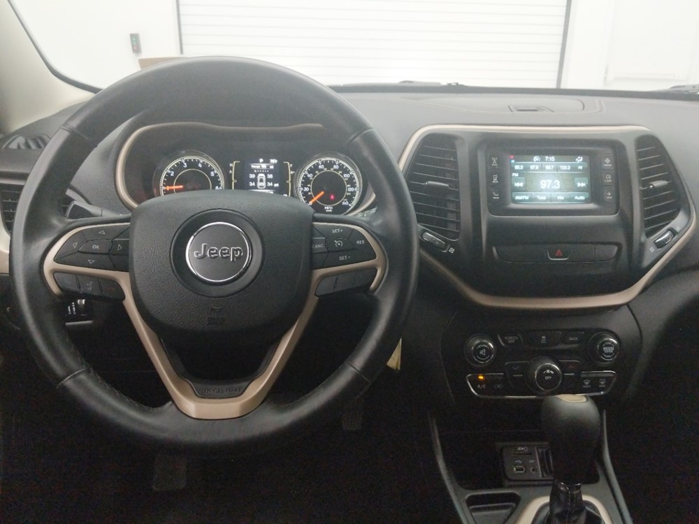 2014 Jeep Cherokee - Driver Dash