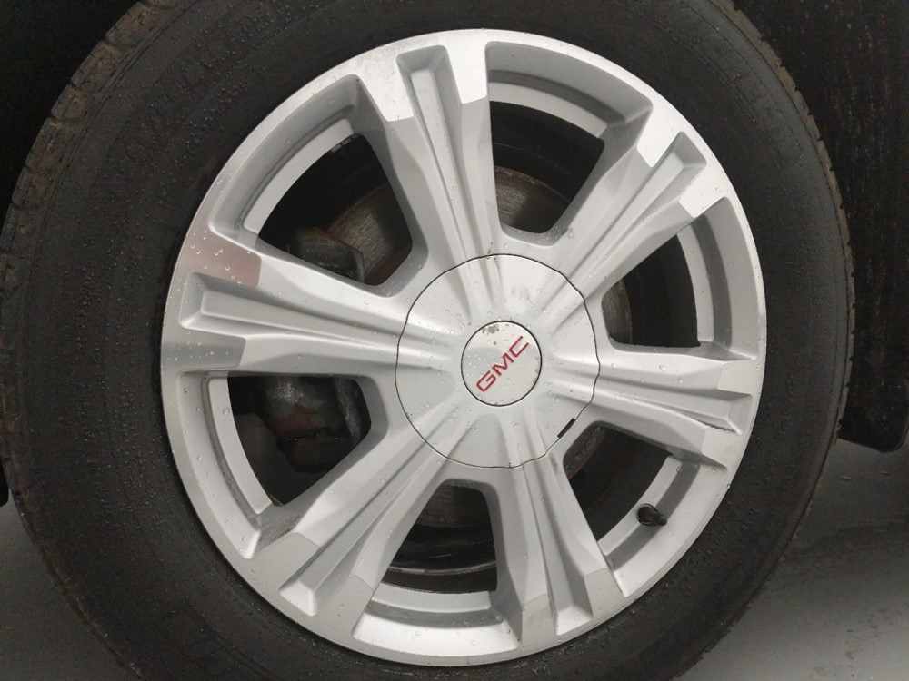 2016 GMC Terrain - Wheel