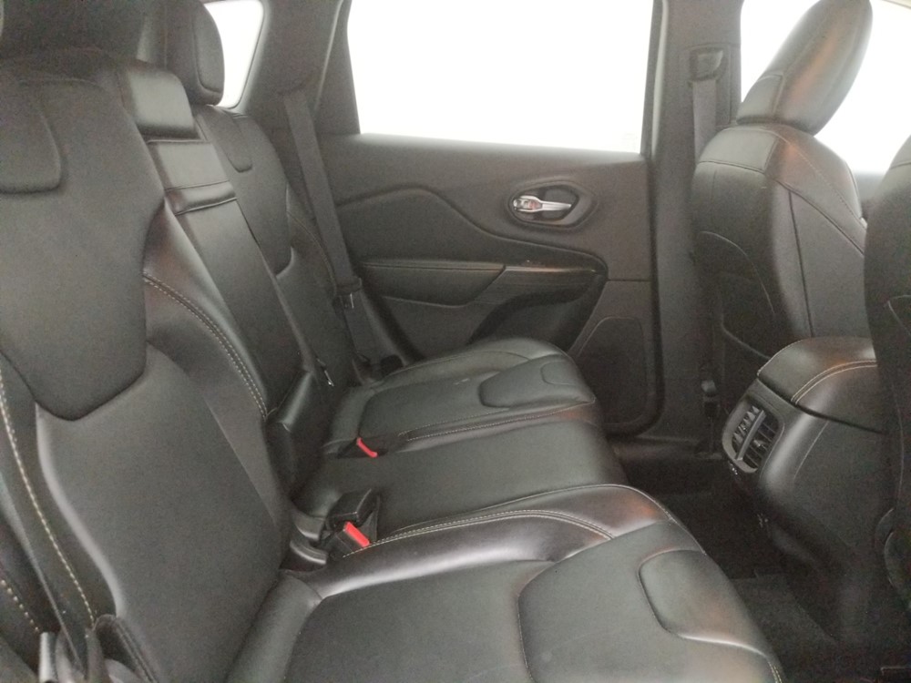 2016 Jeep Cherokee - Passenger Rear Seat