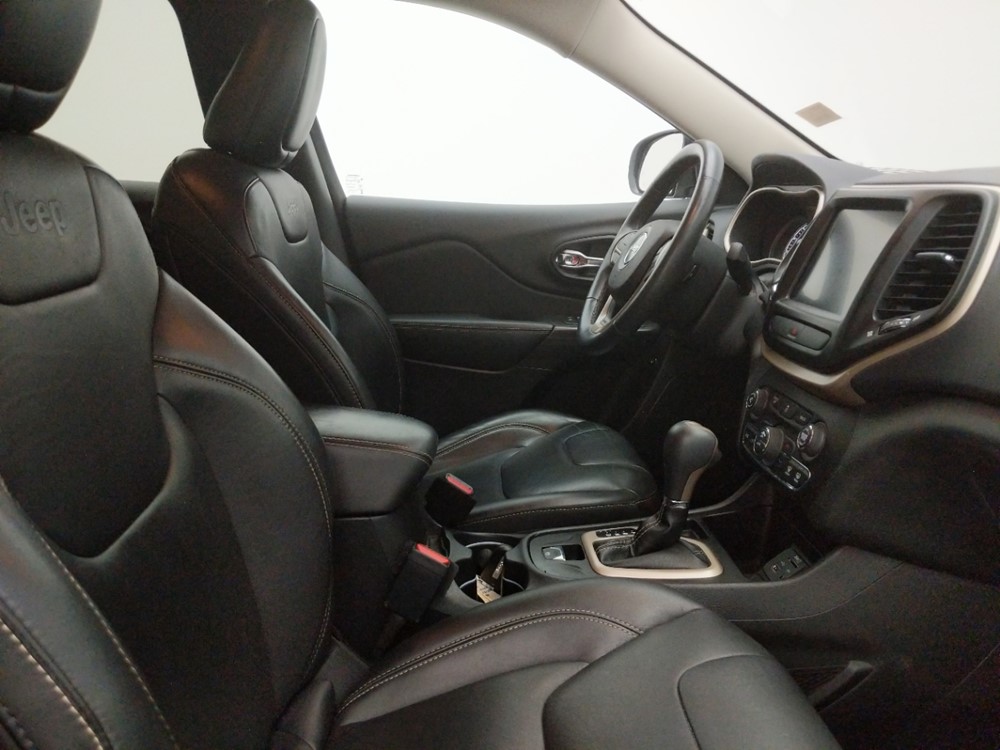 2016 Jeep Cherokee - Passenger Front Seat